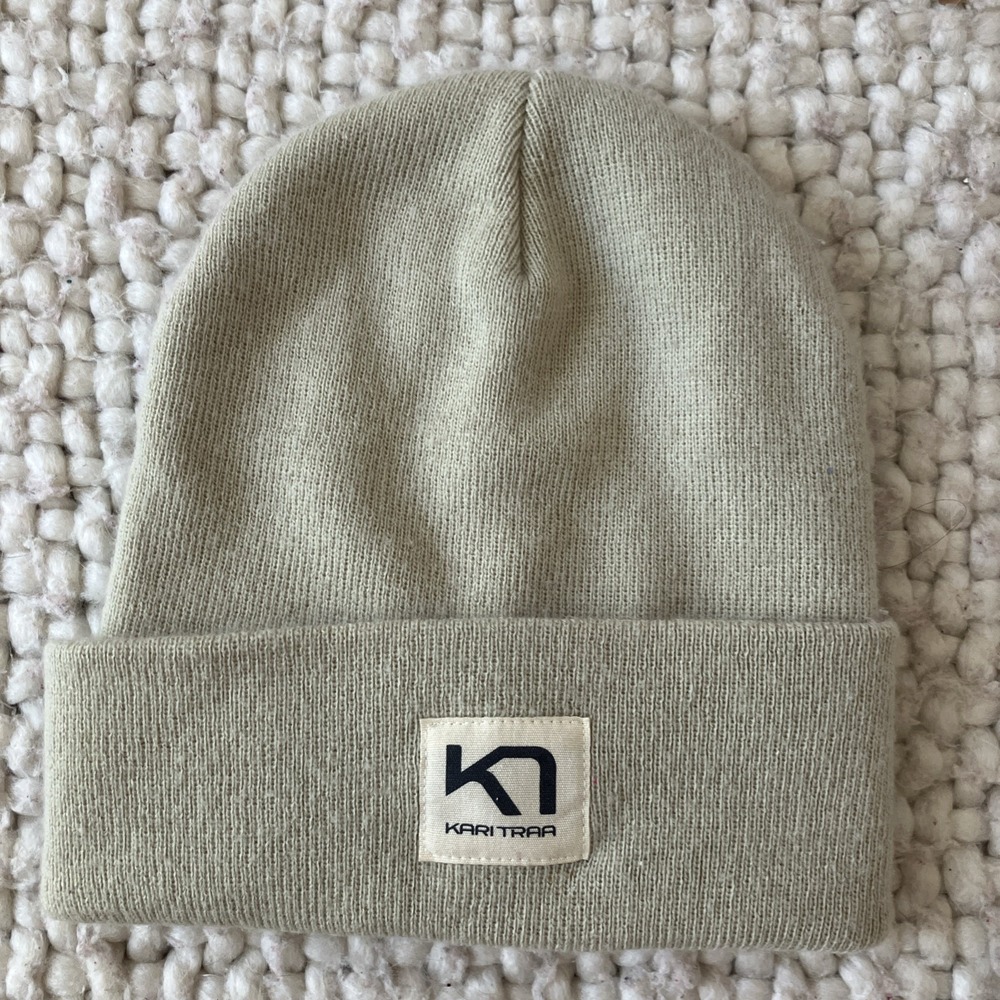 Kari Traa O/S Knit BEANIE HAT Beige Warm Outdoors Running Athletic
